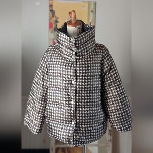 Max Mara  Houndstooth Puffer Reversible Jacket - Black and White